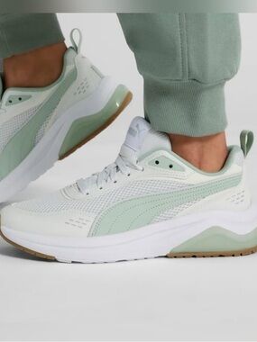 Puma White & Mint Green amplifier retro
